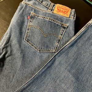 LEVIS 505 Regular Straight Fit, Classic Wash, Mens Jeans, 42x32!